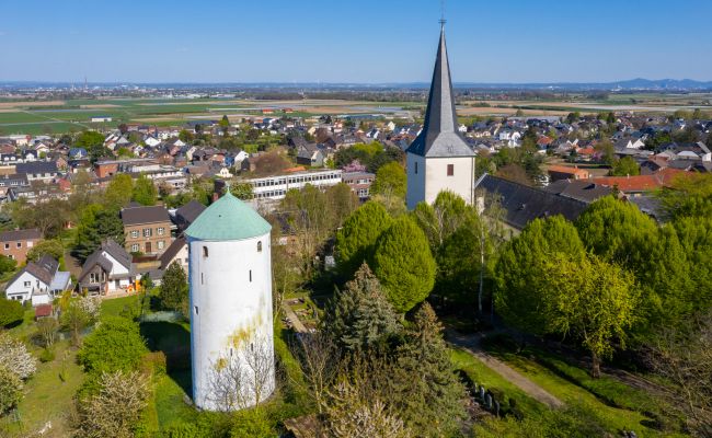 Der LSV lädt zur kulturhistorische Wanderung durch Walberberg ein Der LSV lädt zur kulturhistorische Wanderung durch Walberberg ein