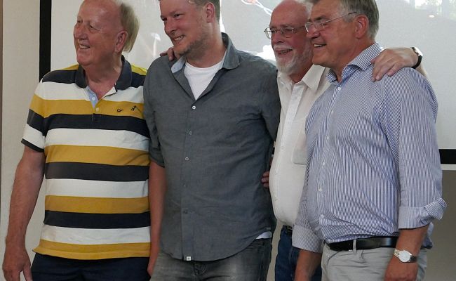 Staffelstab wurde übergeben Staffelstab wurde übergeben